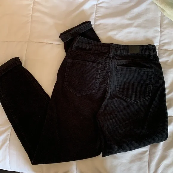 BDG High Waisted Corduroy Mom Jeans - Picture 4 of 6